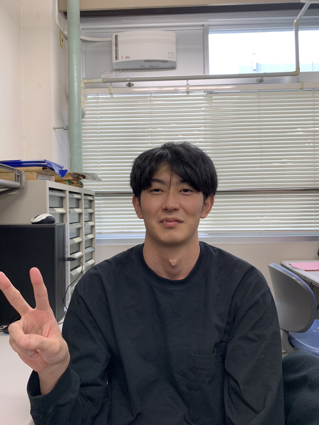 ��� �q��